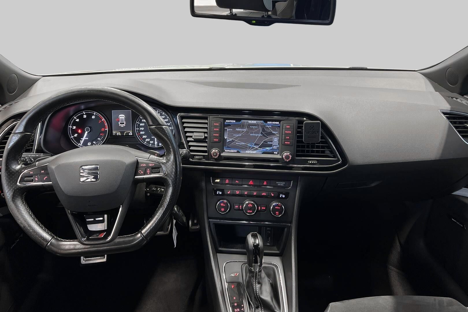 Seat Leon ST iso kuva 11