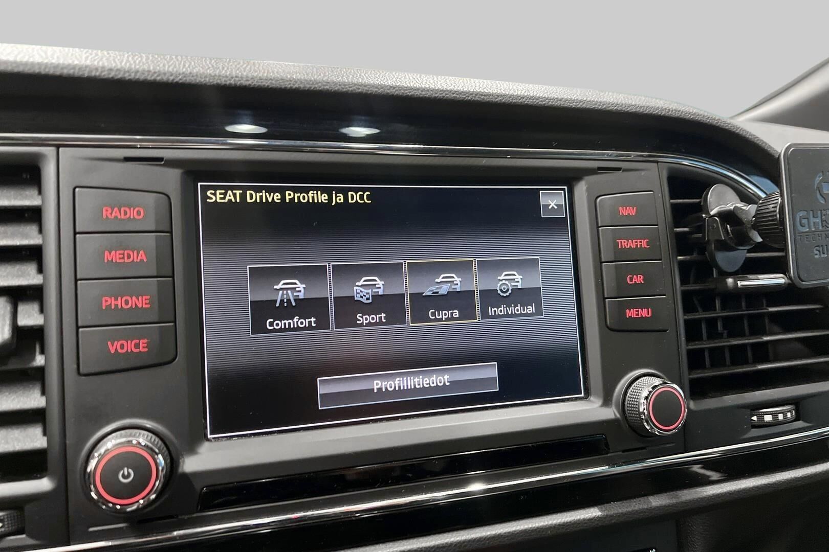 Seat Leon ST iso kuva 15