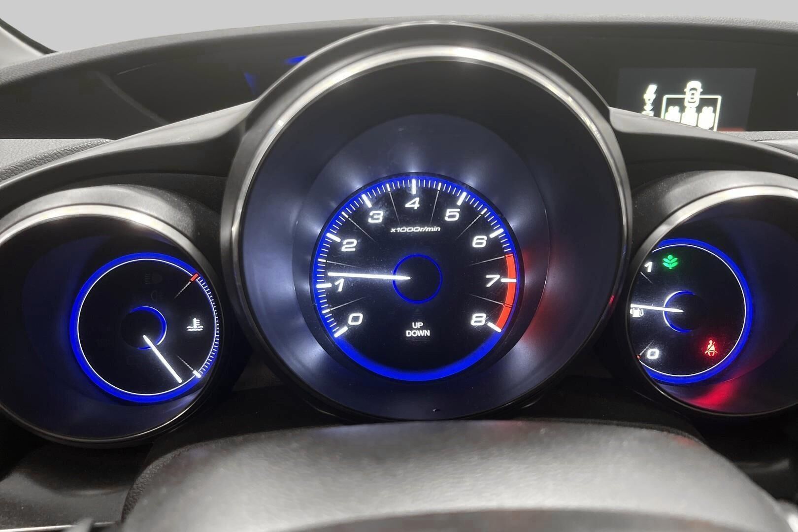 Honda Civic iso kuva 13