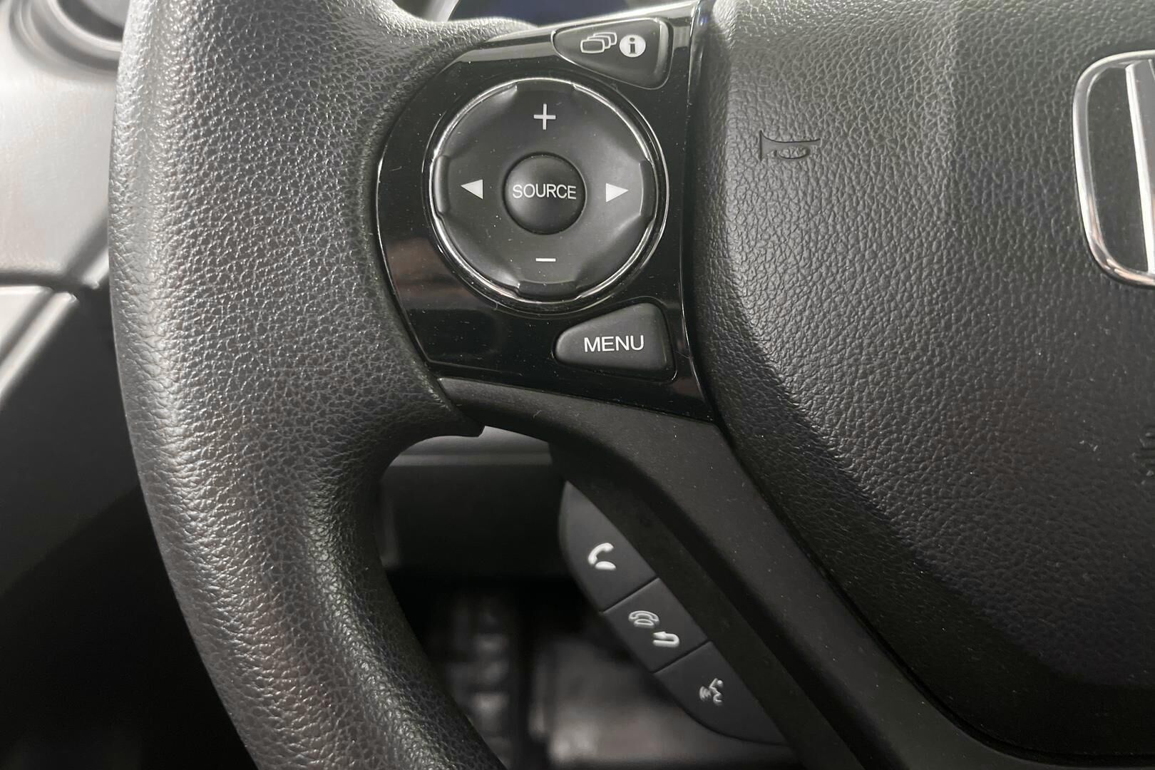 Honda Civic iso kuva 17