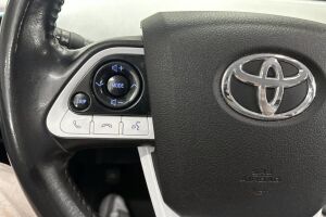 Toyota Prius esikatselu 18