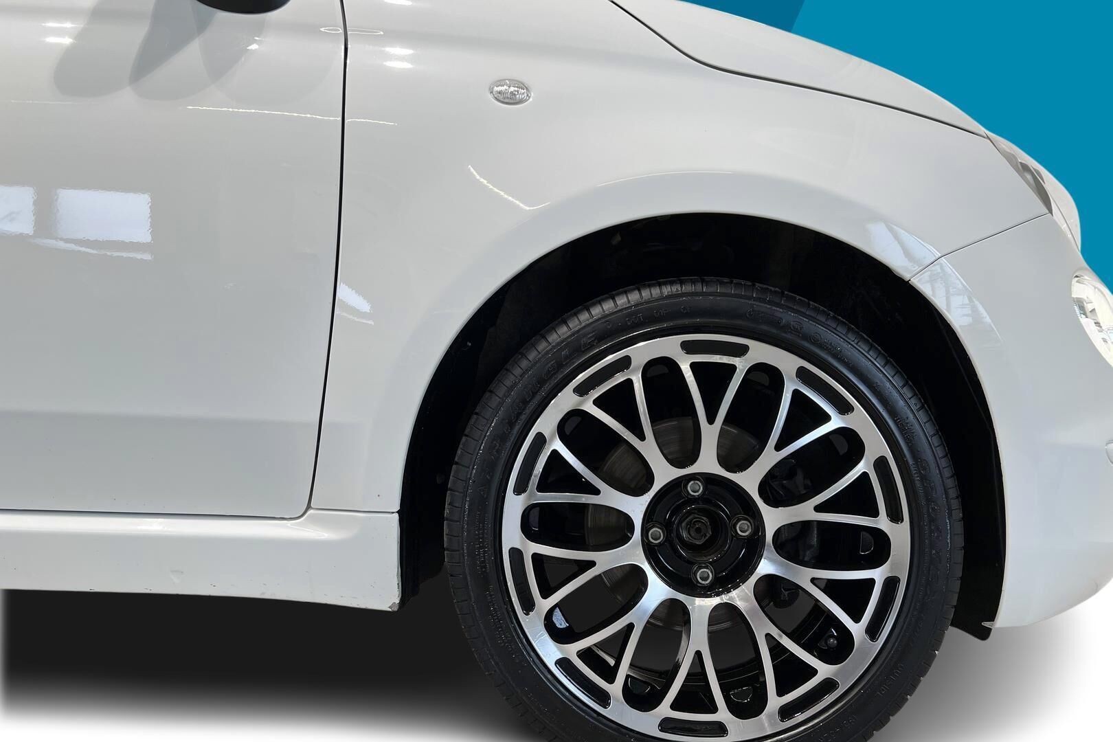 Fiat 500 iso kuva 18