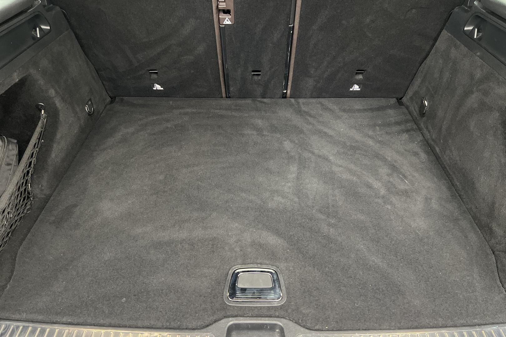 Mercedes-Benz GLC iso kuva 12