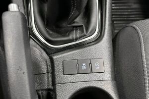 Toyota Auris esikatselu 16