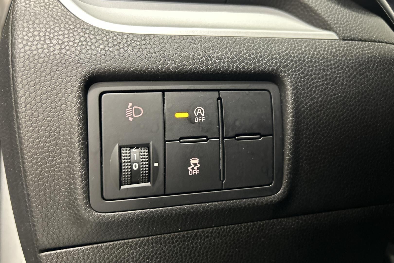 Kia Picanto iso kuva 20