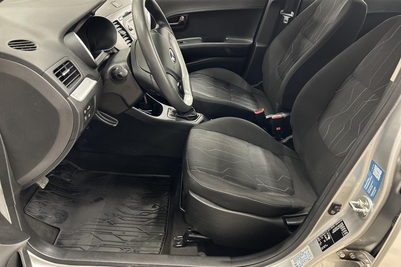 Kia Picanto iso kuva 9