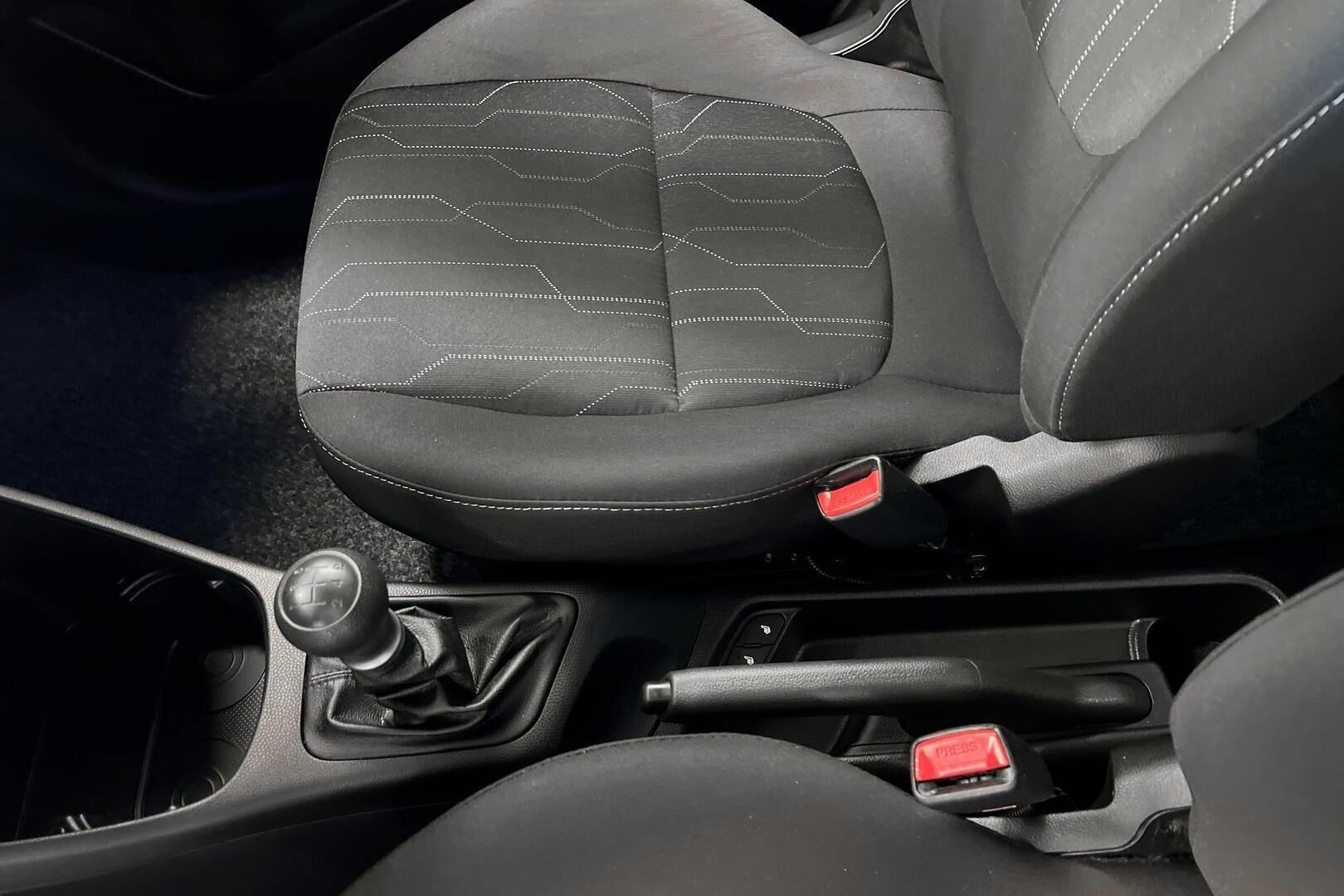 Kia Picanto iso kuva 16