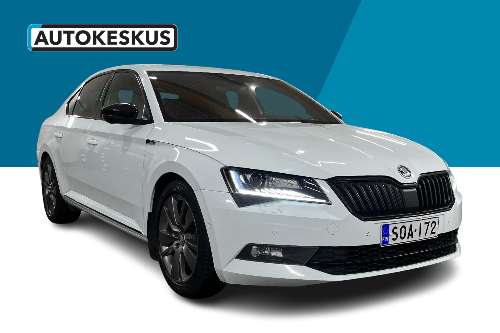 Skoda Superb iso kuva 3