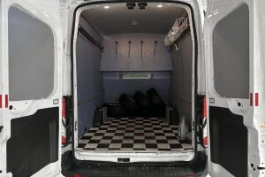 Ford Transit esikatselu 11