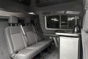 Ford Transit esikatselu 33