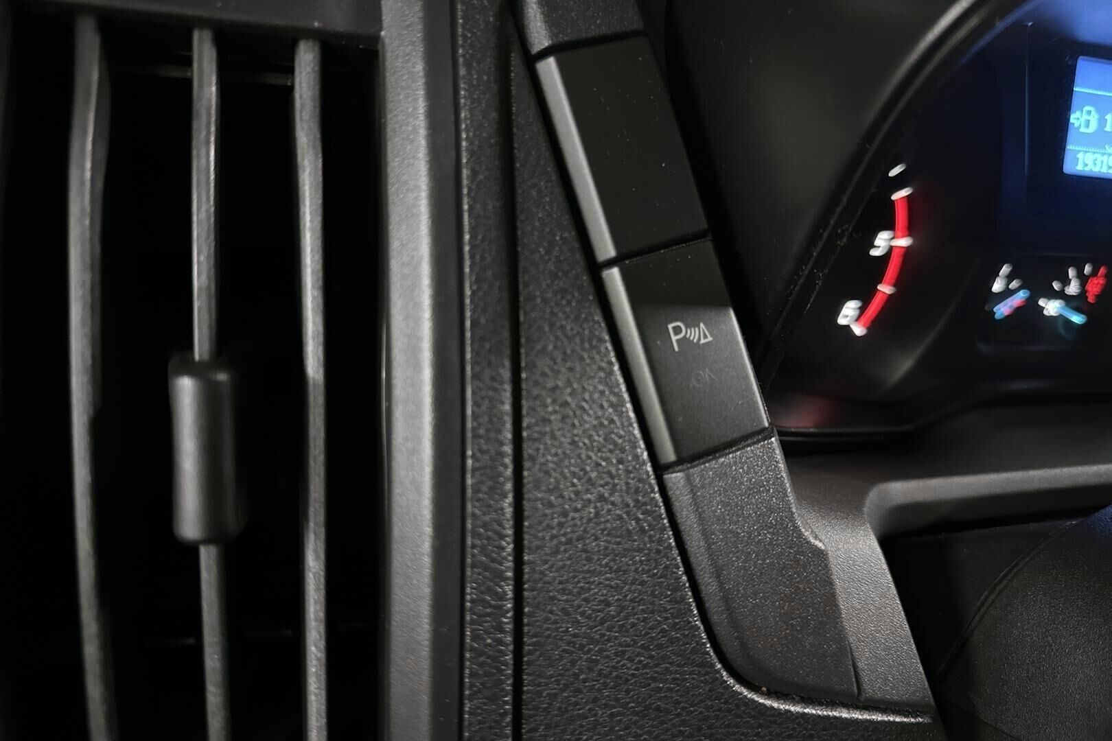 Ford Transit iso kuva 28