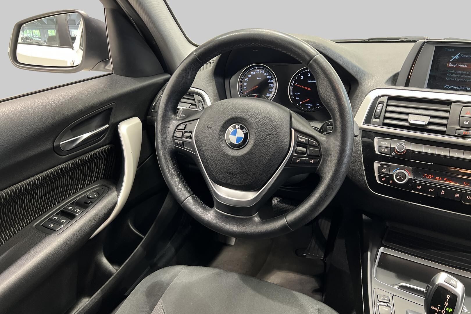 BMW 1-SARJA iso kuva 29