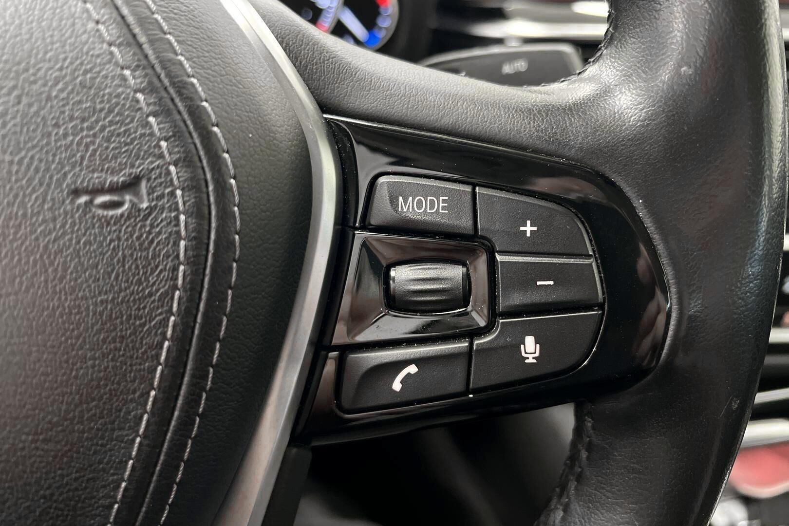 BMW 5-sarja iso kuva 17