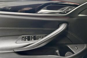 BMW 5-sarja esikatselu 19