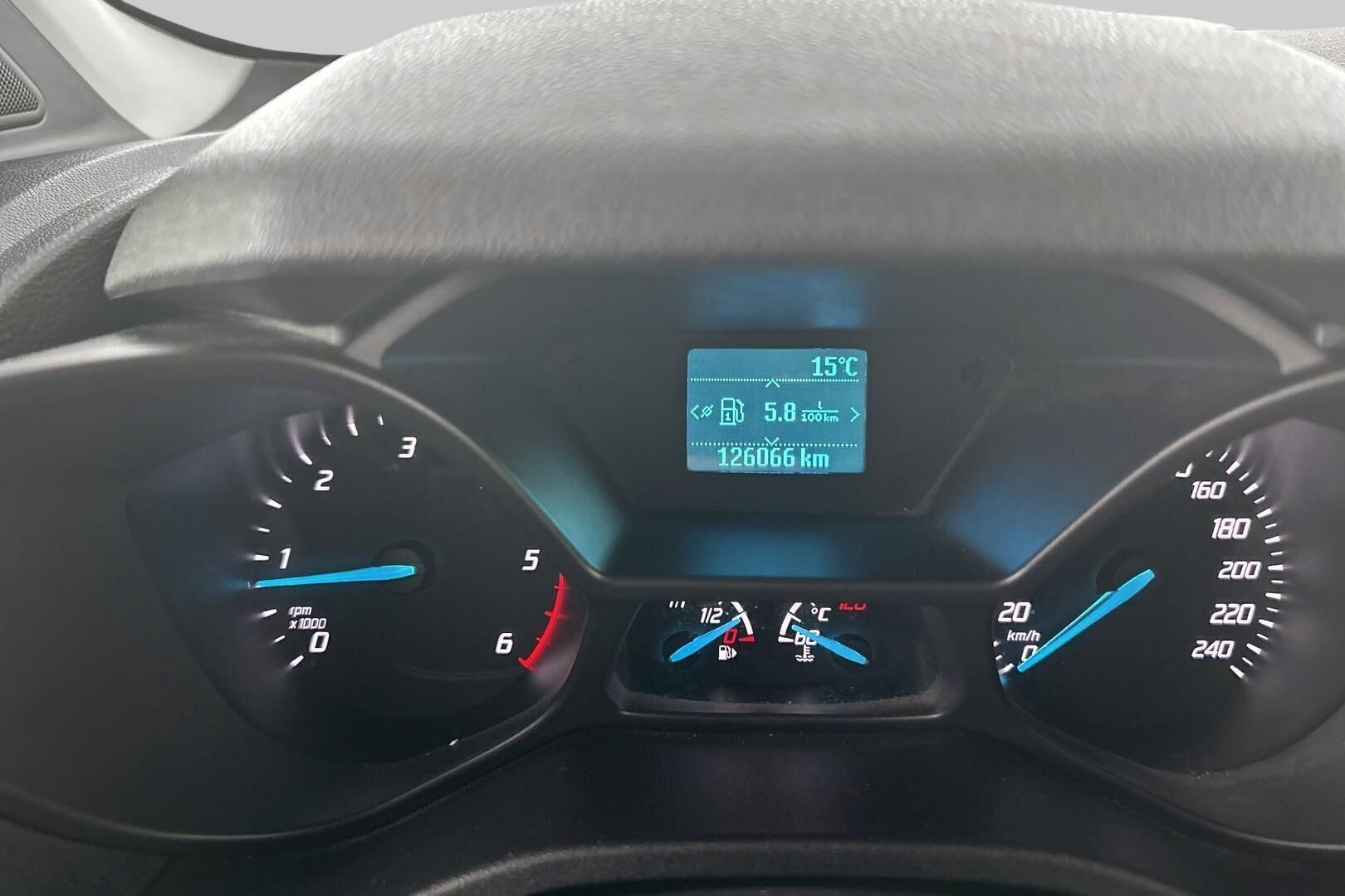 Ford Transit Connect iso kuva 13