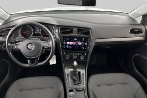 Volkswagen Golf esikatselu 1