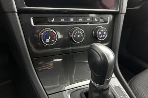 Volkswagen Golf esikatselu 21