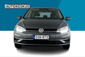 Volkswagen Golf esikatselu 6