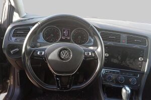 Volkswagen Golf esikatselu 2