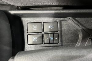 Toyota Yaris esikatselu 19