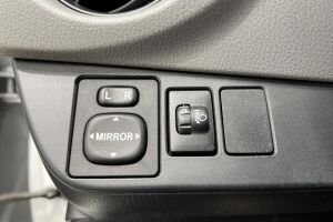 Toyota Yaris esikatselu 24