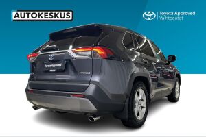 Toyota RAV4 esikatselu 4