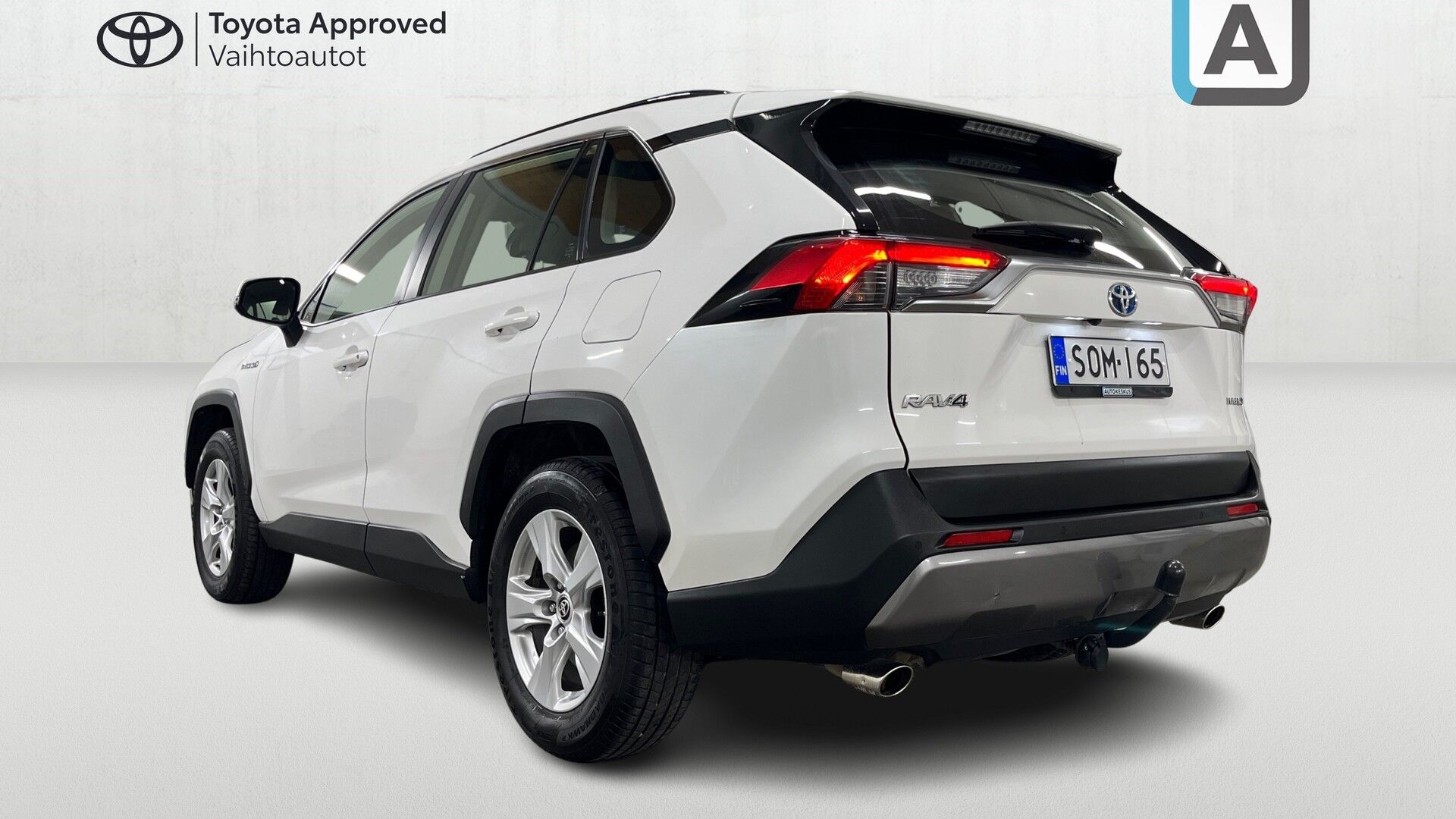 Toyota RAV4 iso kuva 2