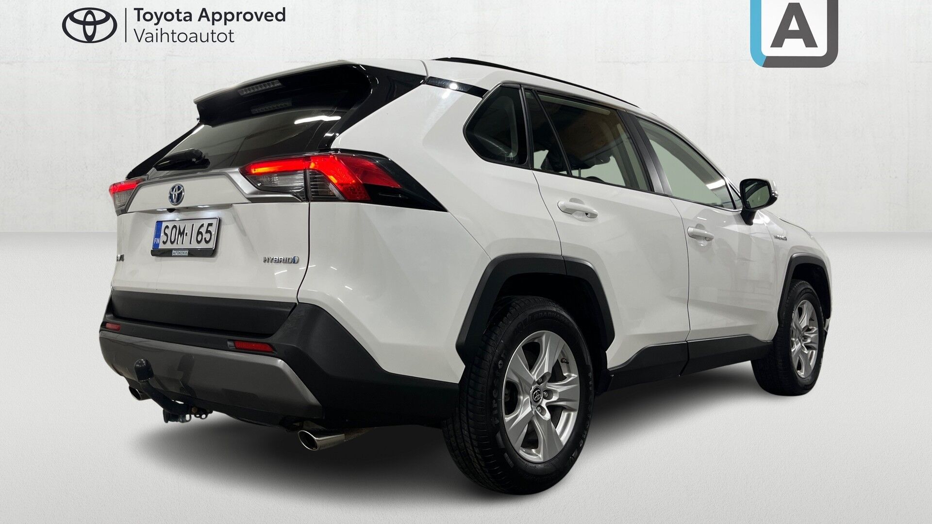 Toyota RAV4 iso kuva 4