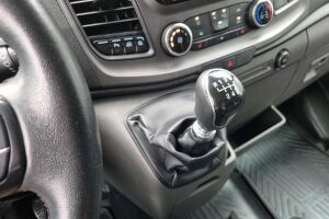 Ford Transit esikatselu 11