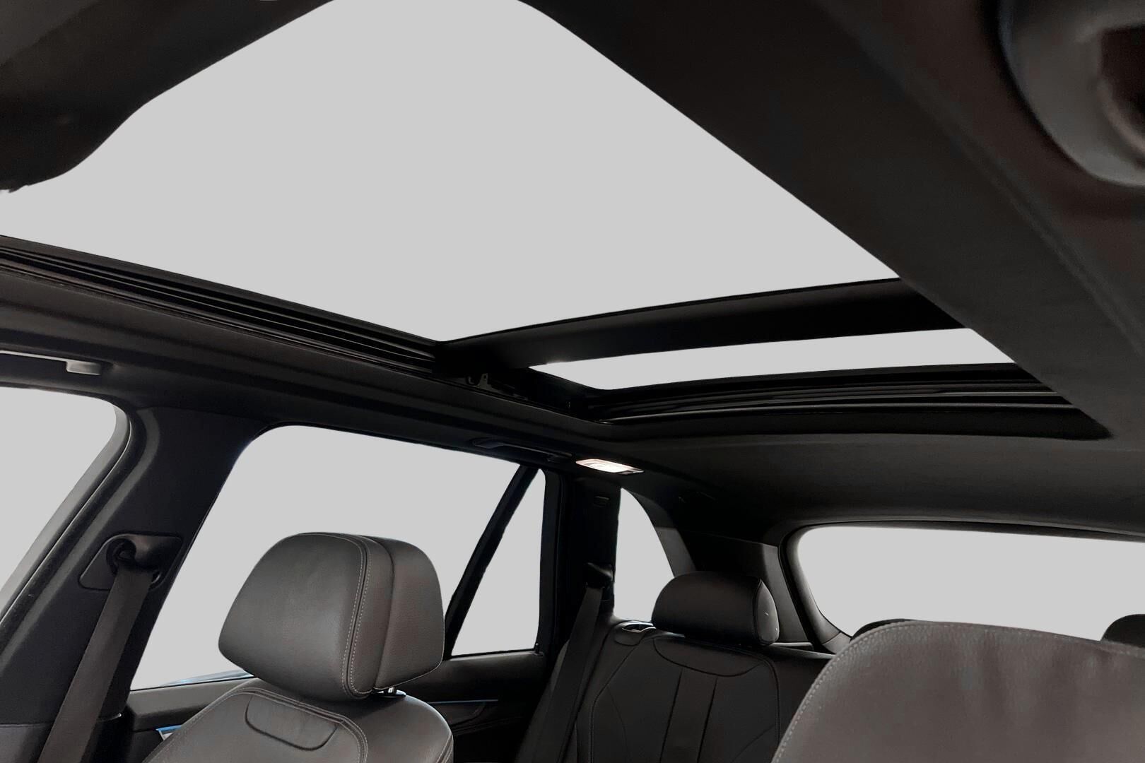 BMW X5 iso kuva 21
