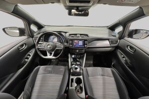 Nissan Leaf esikatselu 11