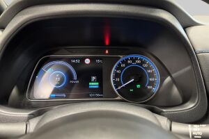 Nissan Leaf esikatselu 14