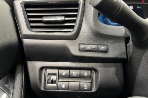 Nissan Leaf esikatselu 24