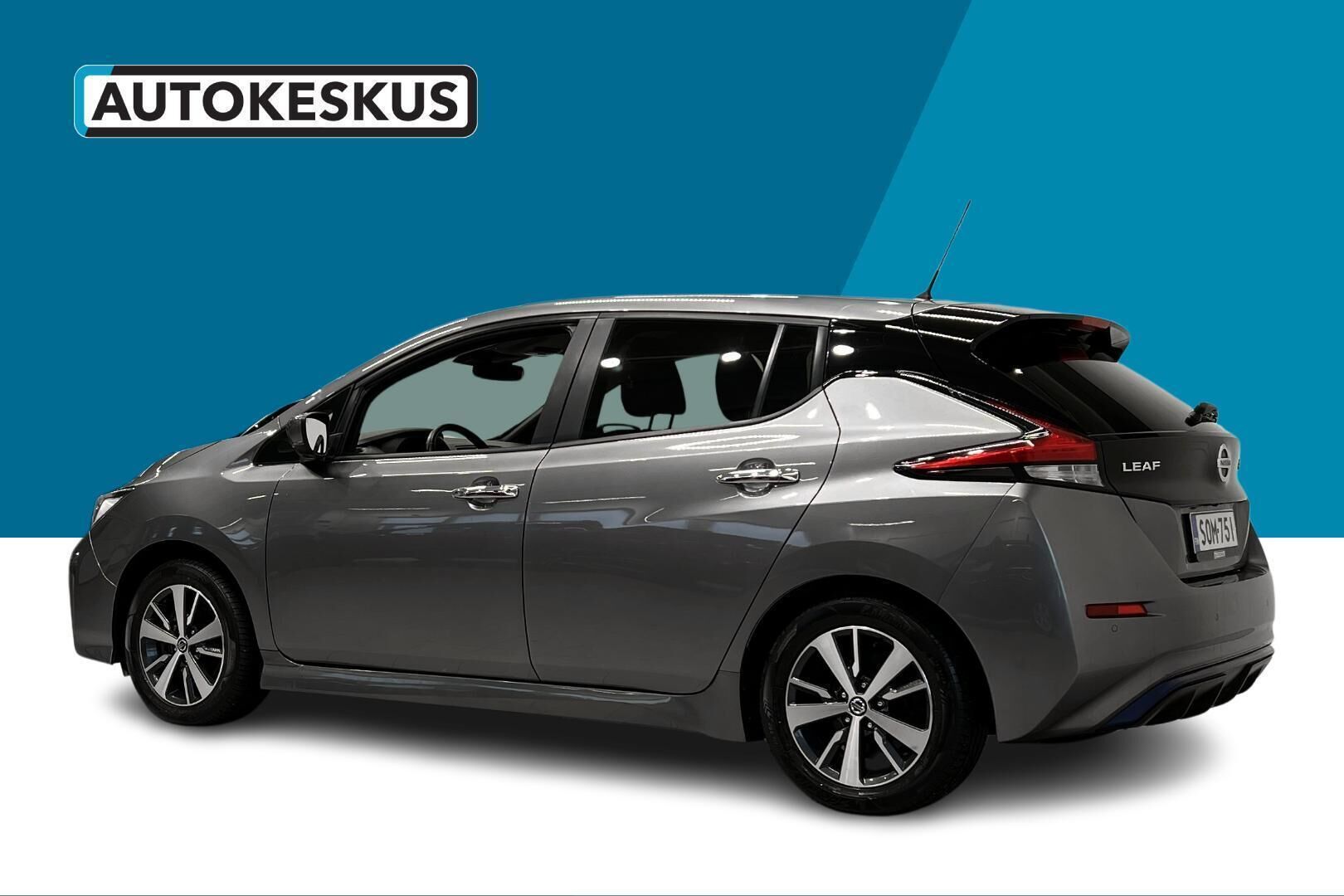 Nissan Leaf iso kuva 7