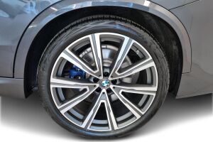 BMW X5 esikatselu 12