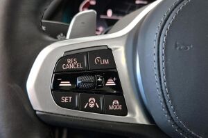BMW X5 esikatselu 18