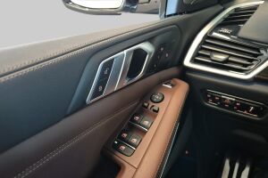 BMW X5 esikatselu 20