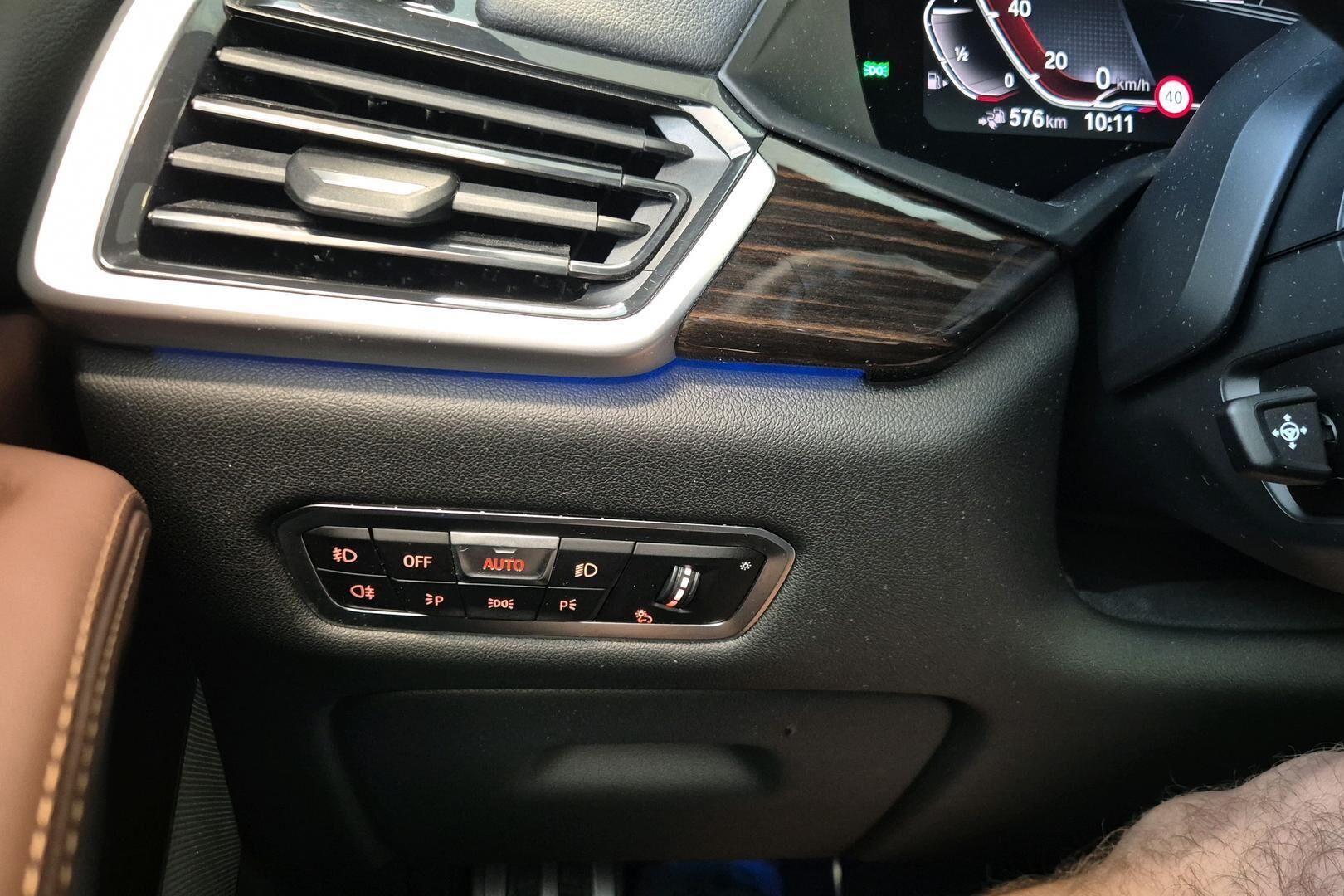 BMW X5 iso kuva 21