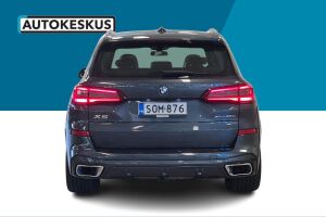 BMW X5 esikatselu 5
