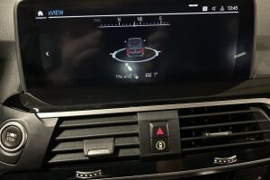 BMW X3 esikatselu 16