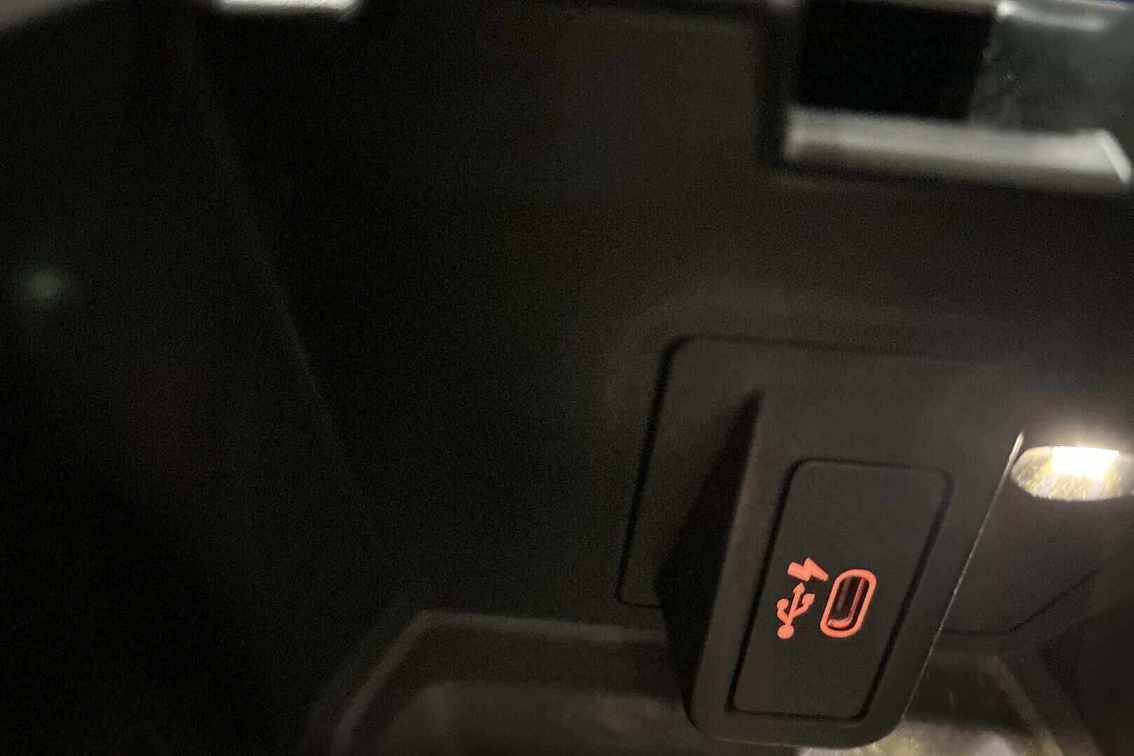 BMW X3 iso kuva 20