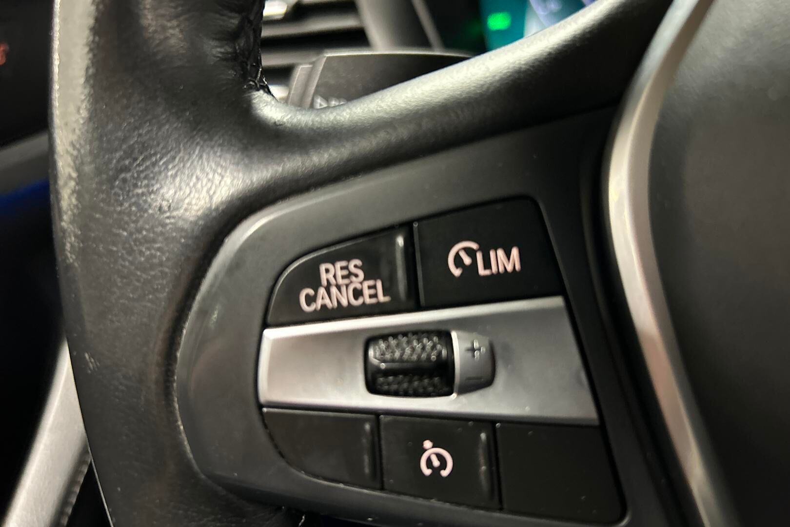 BMW X3 iso kuva 38