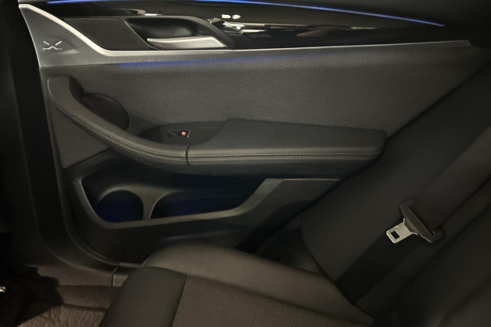 BMW X3 iso kuva 25