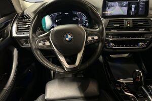 BMW X3 esikatselu 26