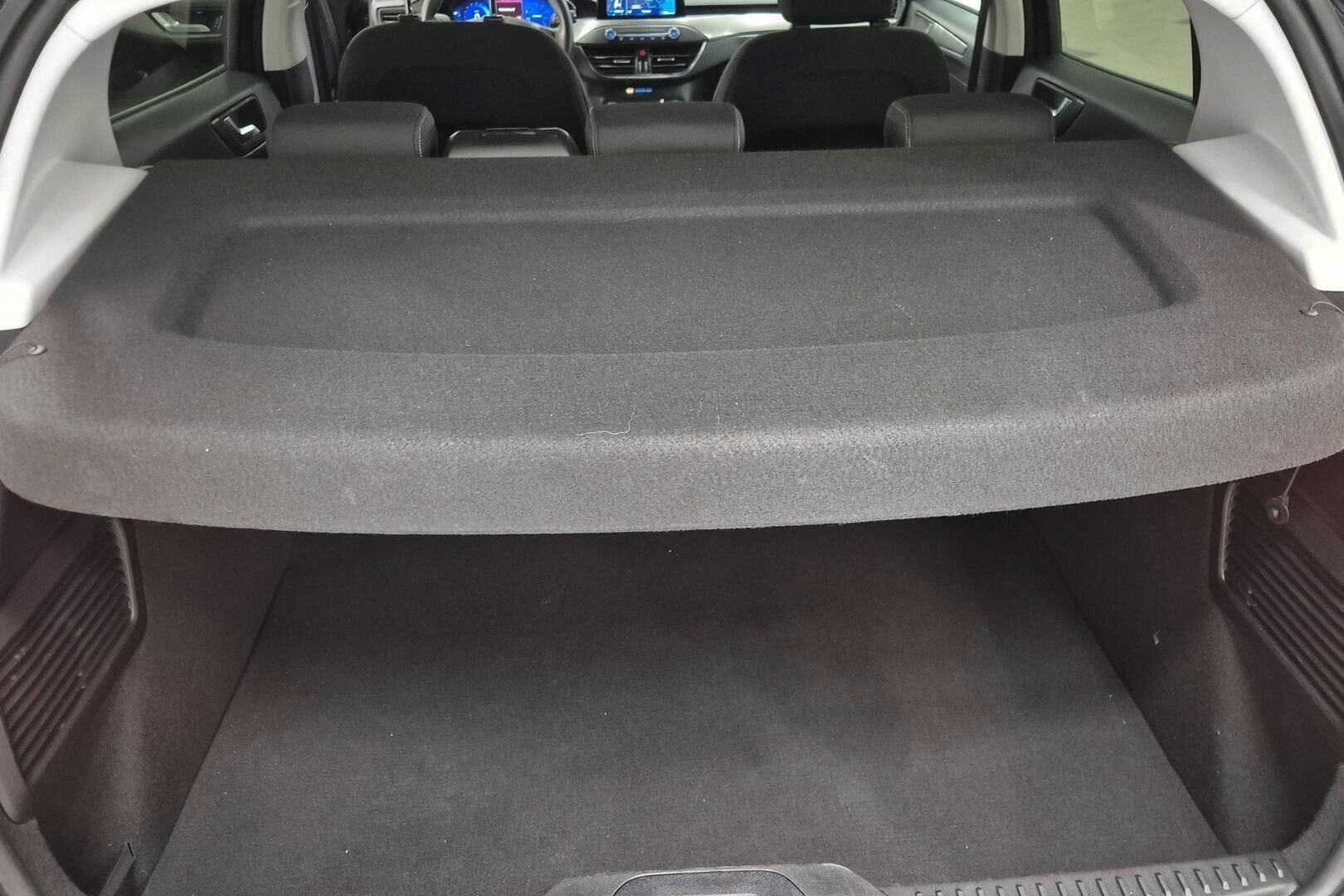 Ford Focus iso kuva 12