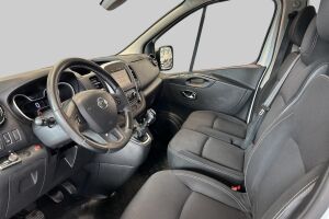Nissan NV300 esikatselu 9