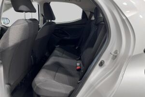 Toyota Yaris esikatselu 8