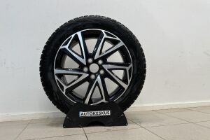 Toyota Yaris esikatselu 23