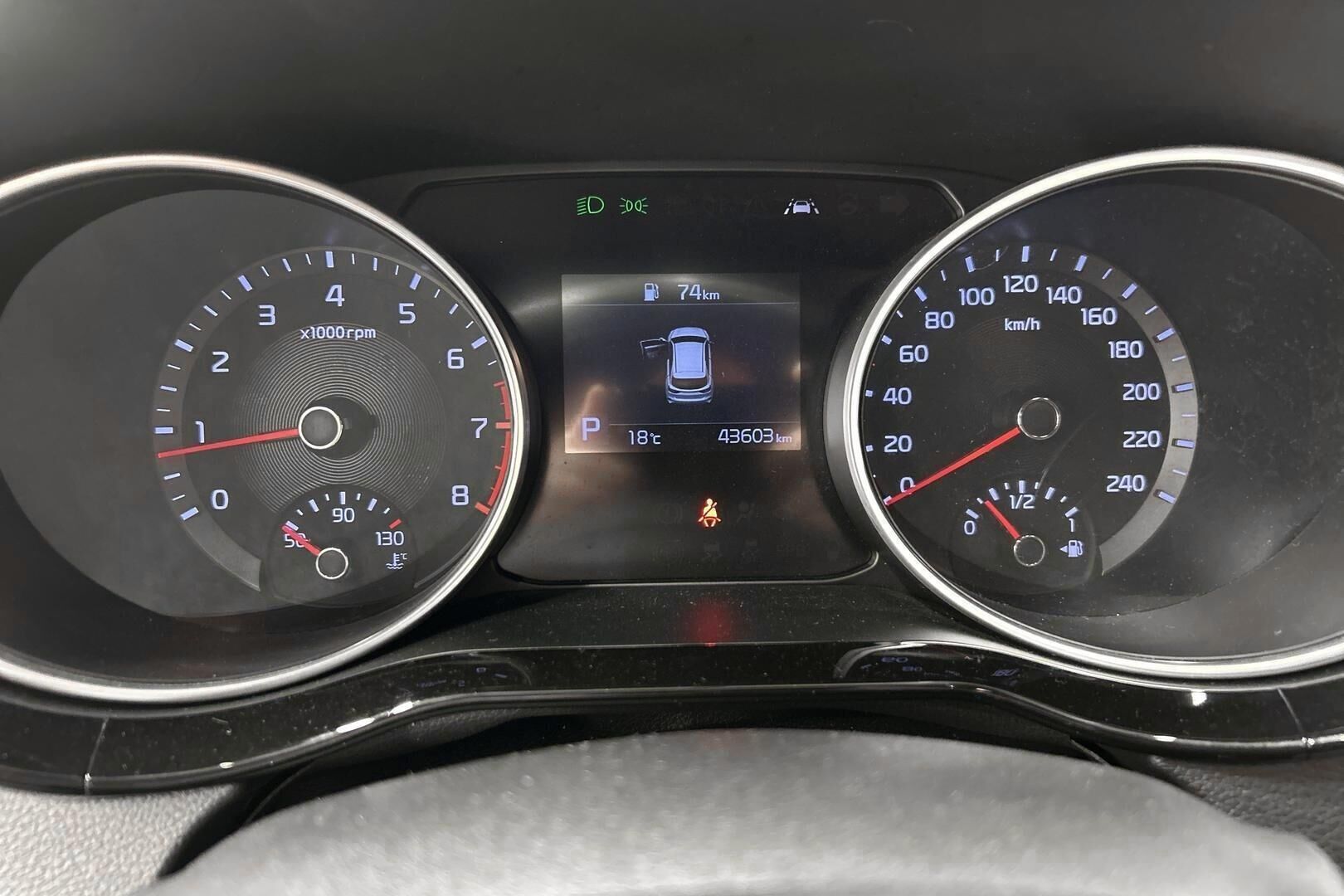 Kia ProCeed iso kuva 18