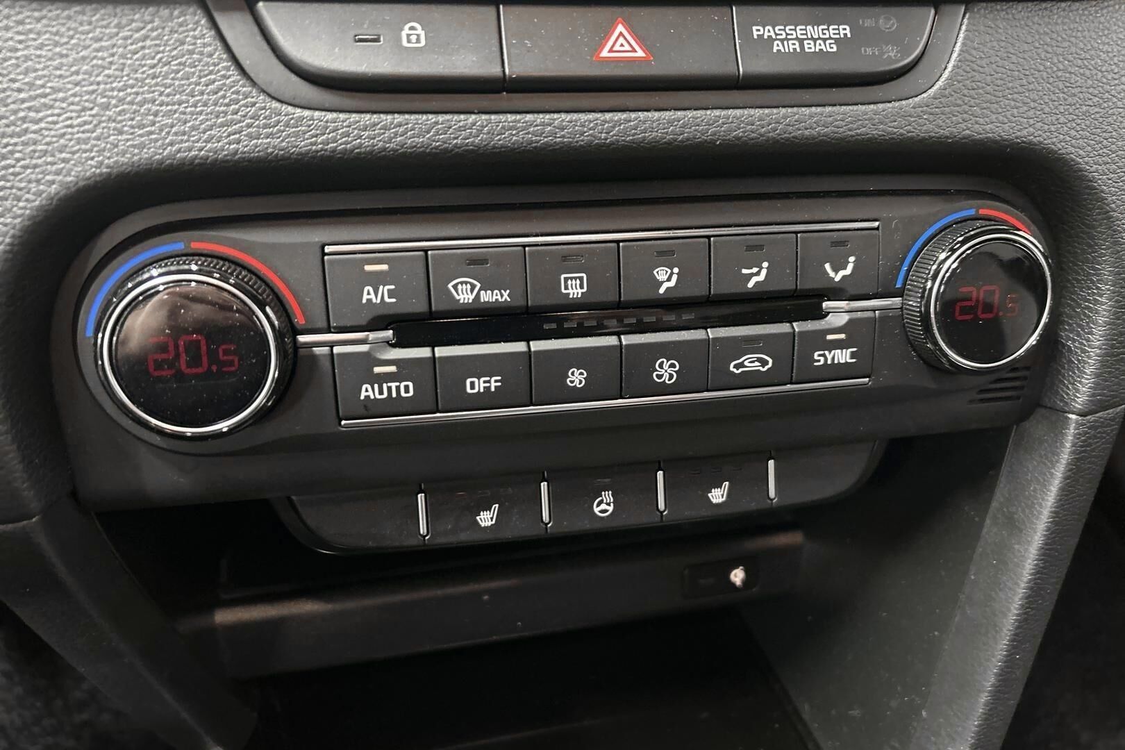 Kia ProCeed iso kuva 22